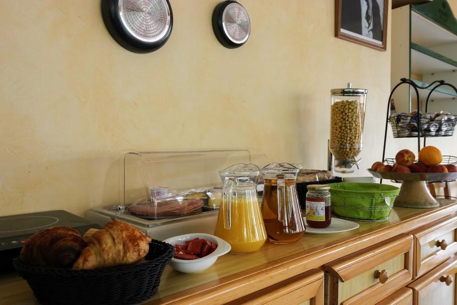 Logis Hotel Restaurant Auberge Les Rives De L'Arzon Hotel 2*